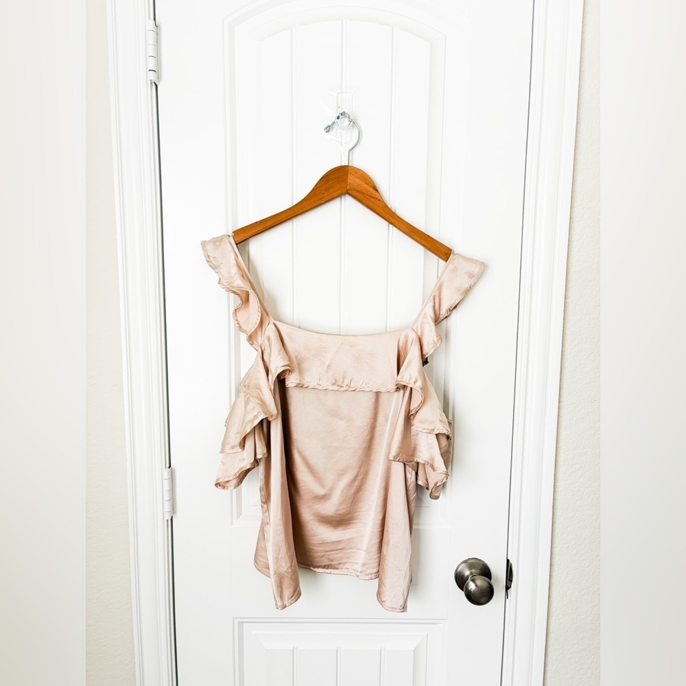 A.L.C. Powder Champagne Willow Cold Shoulder Ruffle Silk Blouse Size 10